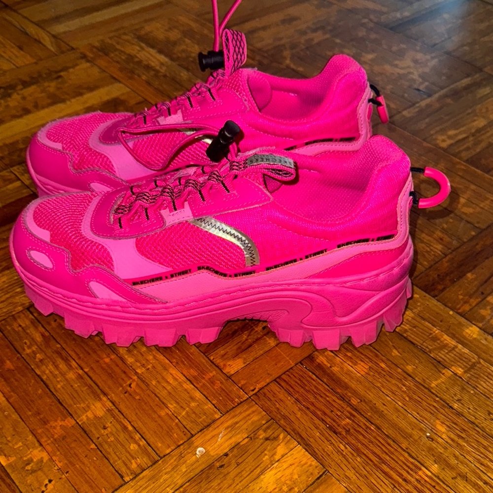 Awesome Vibrant Pink Sneakers